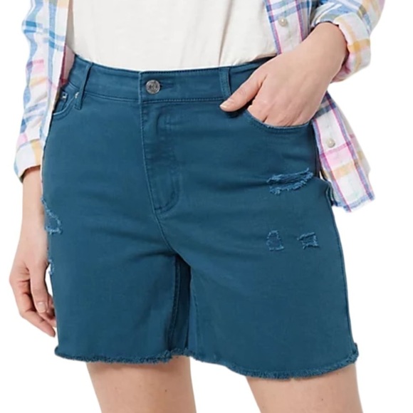 Candace Cameron Bure Denim Short in Peacock Size 10 NEW - Picture 1 of 10